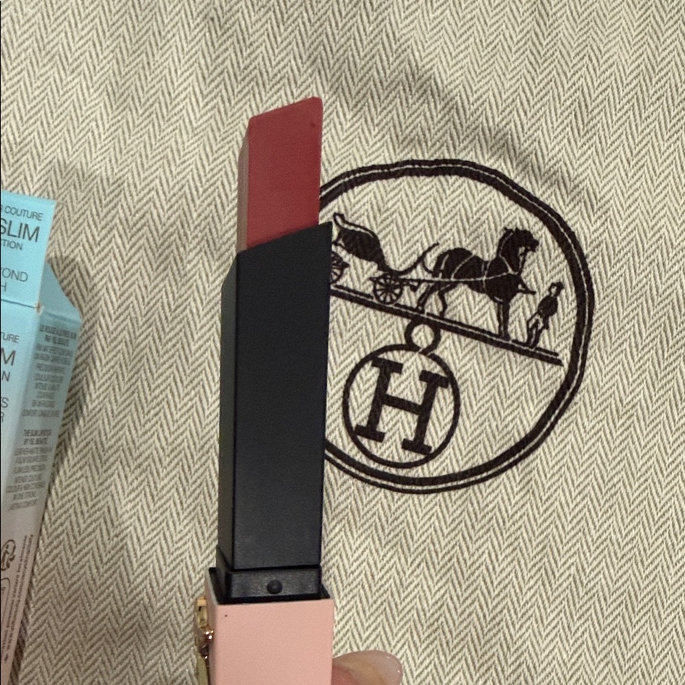 Yves Saint Laurent Slim Matte Lipstick in Pink and Blue Gradient Case - Picture 3 of 3